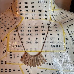 Gold fringe necklace